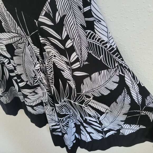 Spense Black and White Dress - Picture 5 of 8